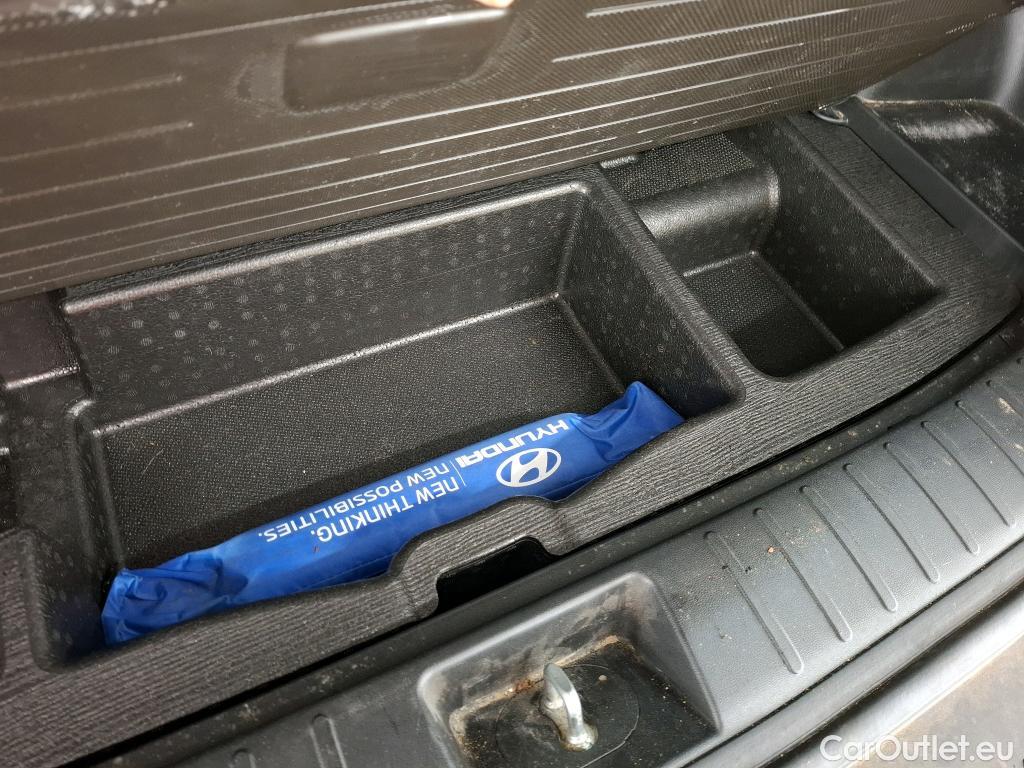  Hyundai  Tucson  Creative Mild-Hybrid 2WD 1.6 CRDI 135CV BVA7 E6d #2