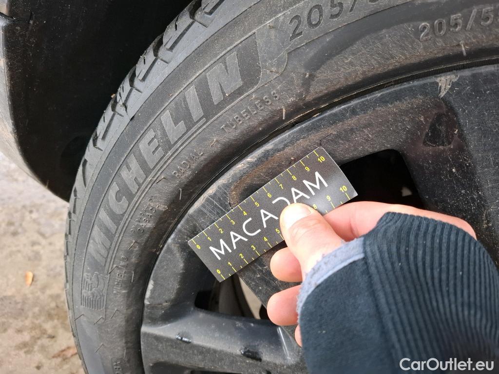  Citroen  C5 CITROEN  Aircross / 2018 / 5P / SUV Hybrid 225 ë-EAT8 Shine Pack #7