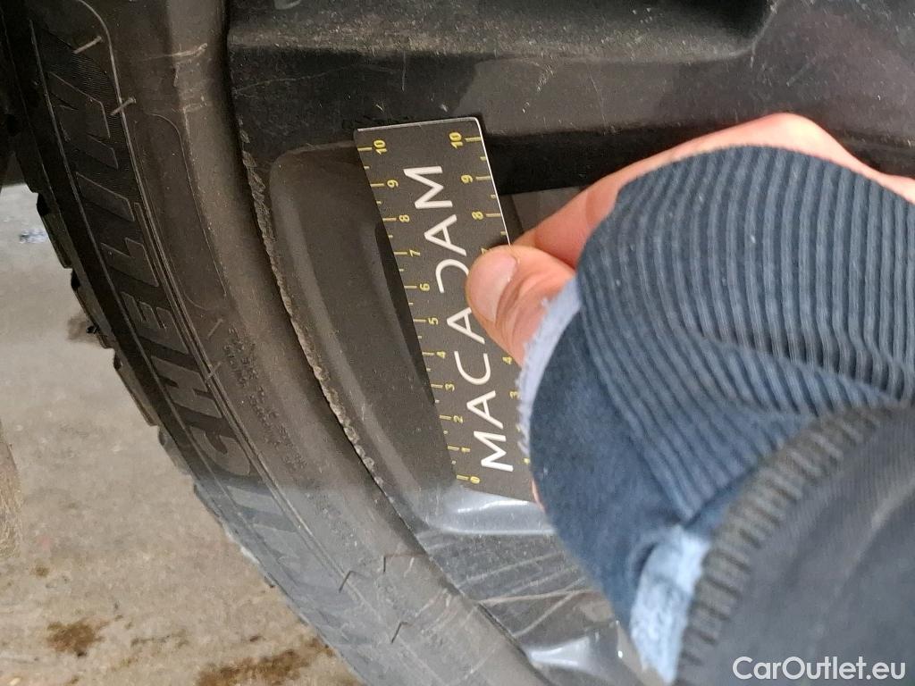  Citroen  C5 CITROEN  Aircross / 2018 / 5P / SUV Hybrid 225 ë-EAT8 Shine Pack #12