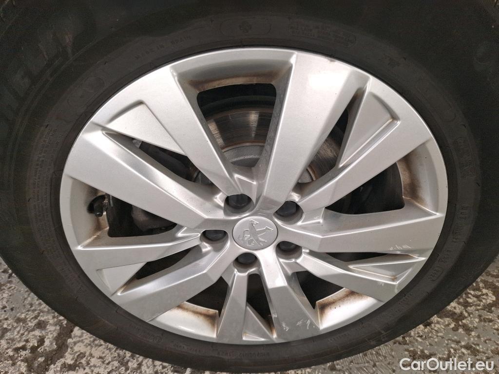  Peugeot  3008  Active Pack 1.5 HDi 130CV BVA8 E6d #13