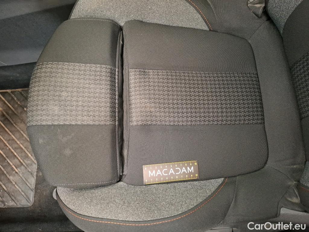  Peugeot  3008  Active Business 1.5 HDi 130CV BVA8 E6d #36