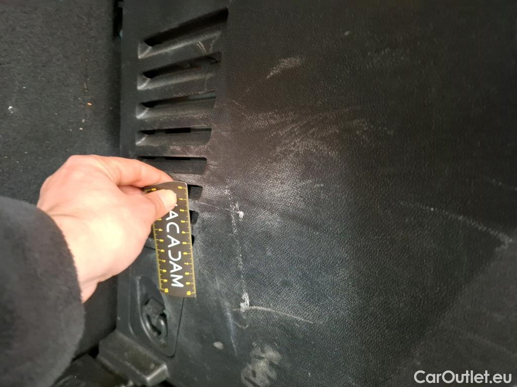  Peugeot  3008  Active Business 1.5 HDi 130CV BVA8 E6d #26