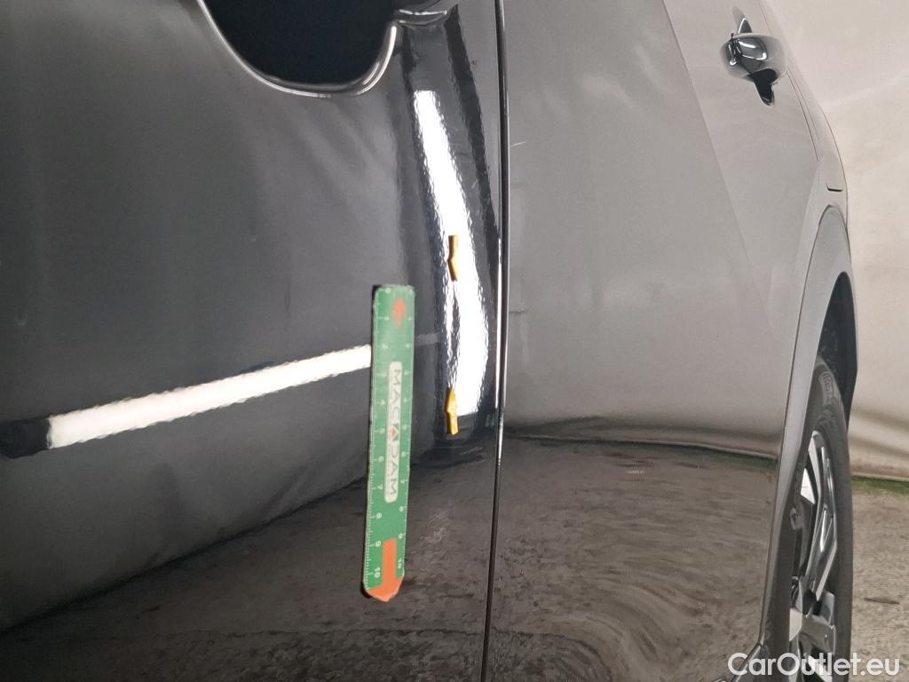  Peugeot  2008 PEUGEOT  / 2019 / 5P / Crossover BLUEHDI 110 S&S ALLURE PACK #11