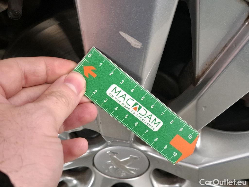  Peugeot  3008  Active Pack 1.5 HDi 130CV BVA8 E6d #21