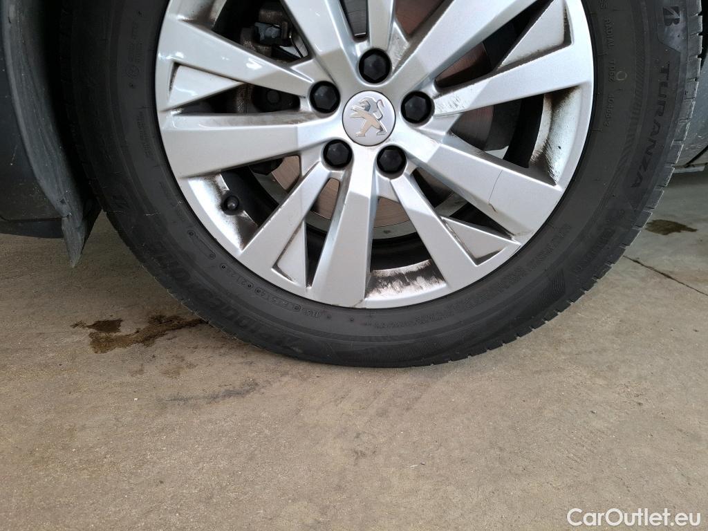  Peugeot  5008  Active Business 1.2 PureTech 130CV BVA8 E6dT #19