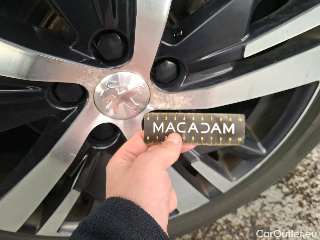  Peugeot  3008  Allure Business 1.2 PureTech 130CV BVA8 E6dT #15