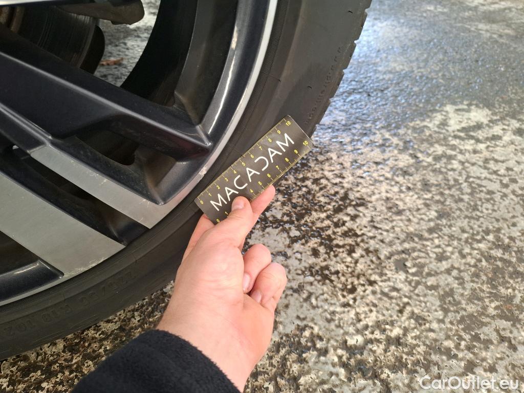  Peugeot  3008  Allure Business 1.2 PureTech 130CV BVA8 E6dT #17