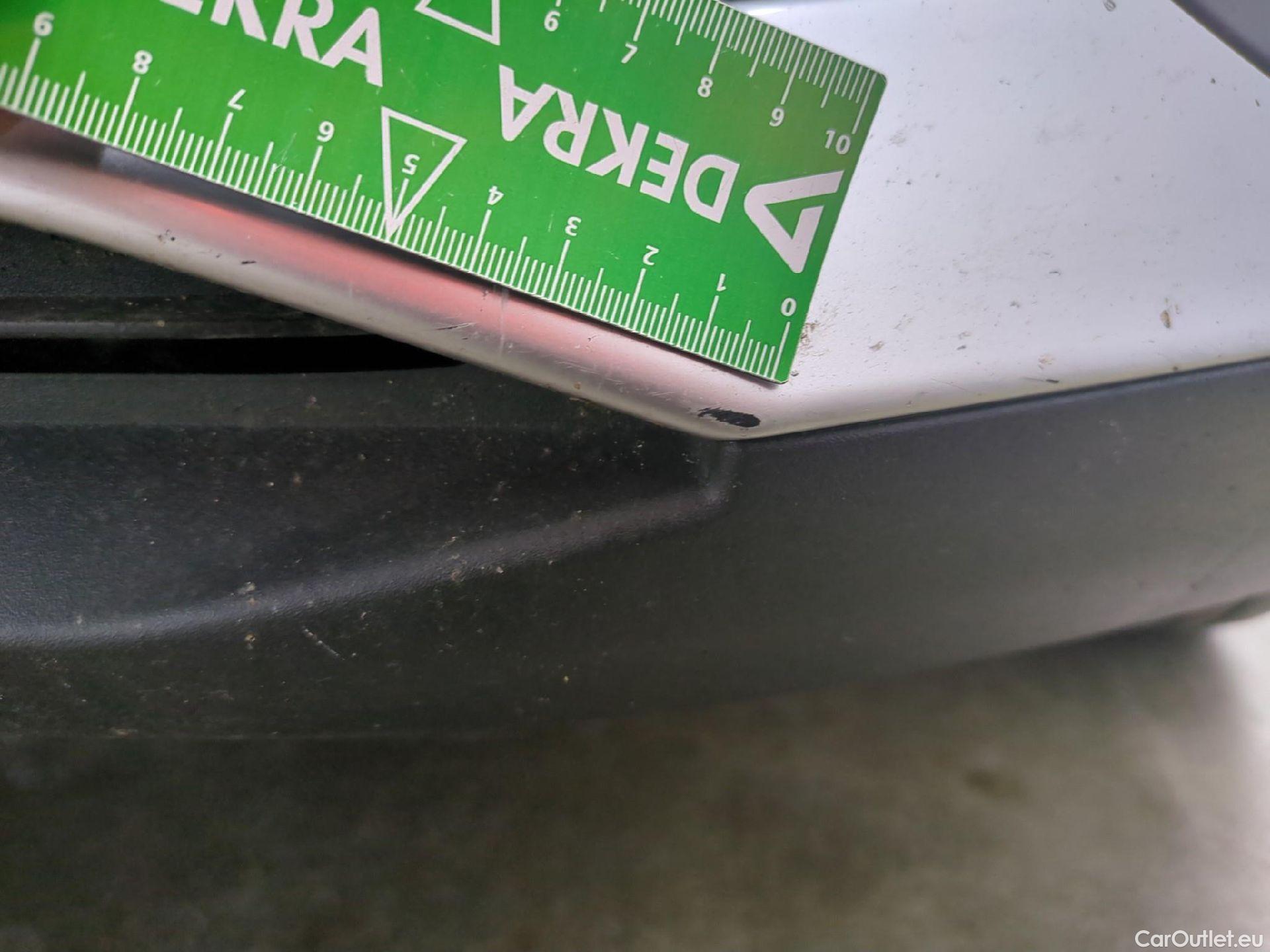  Peugeot  5008  Active Business 1.5 HDi 130CV BVA8 E6d #36