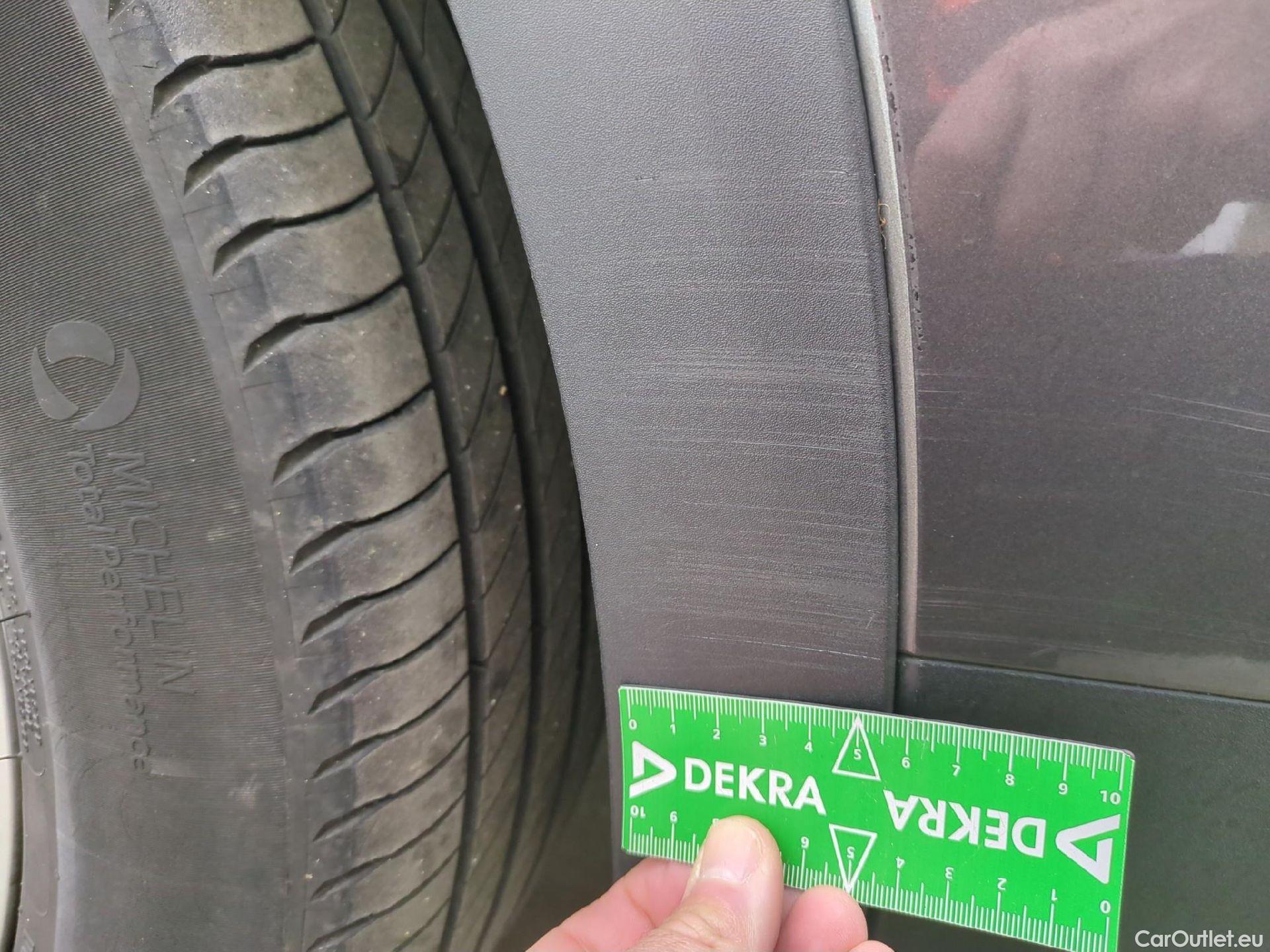  Peugeot  5008  Active Business 1.5 HDi 130CV BVA8 E6d #34