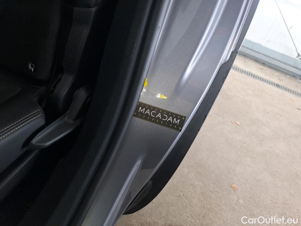  Peugeot  5008  GT Line 1.5 HDi 130CV BVA8 E6dT #49