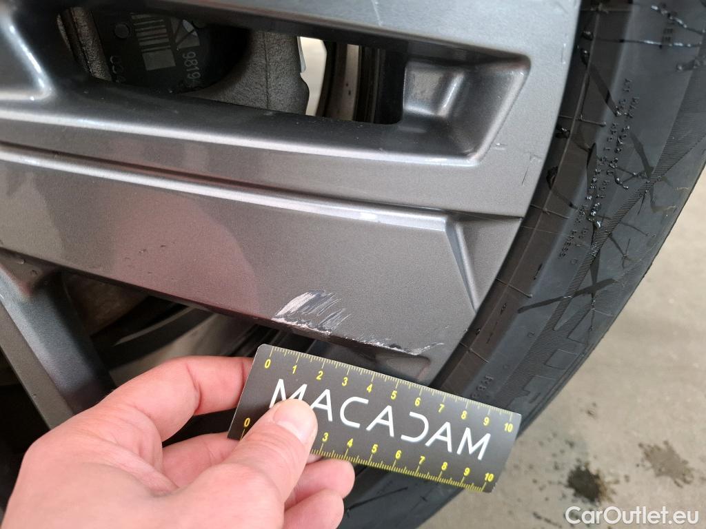  Peugeot  308  Active Pack 1.5 HDi 130CV BVA8 E6d #17