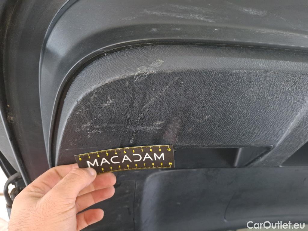  Peugeot  5008  GT Line 1.5 HDi 130CV BVA8 E6dT #17