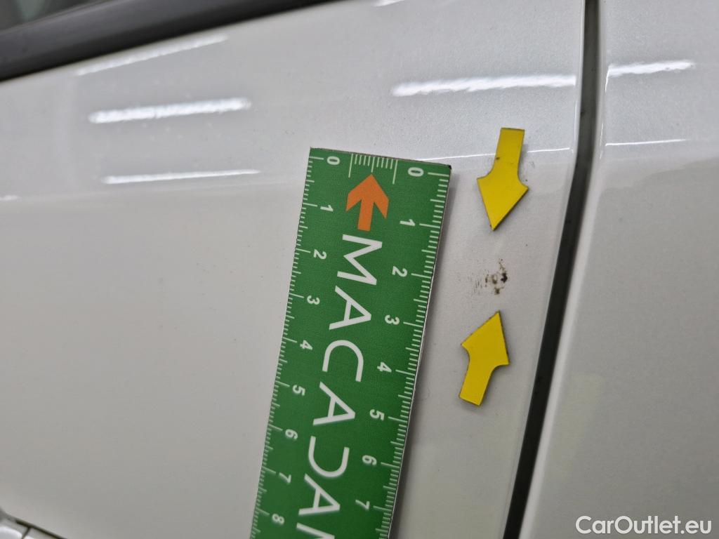  Peugeot  5008  Allure Business 1.5 HDi 130CV BVA8 7 Sieges E6dT #10