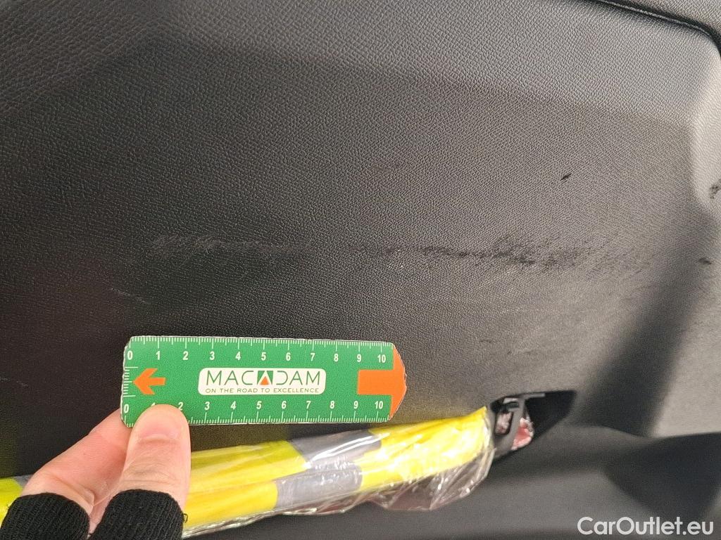  Peugeot  308 PEUGEOT  SW / 2021 / 5P / Break BlueHDi 130 ALLURE PACK #15