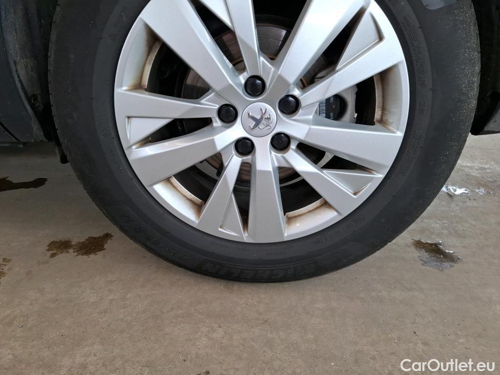  Peugeot  5008  Active Business 1.2 PureTech 130CV BVA8 E6dT #17