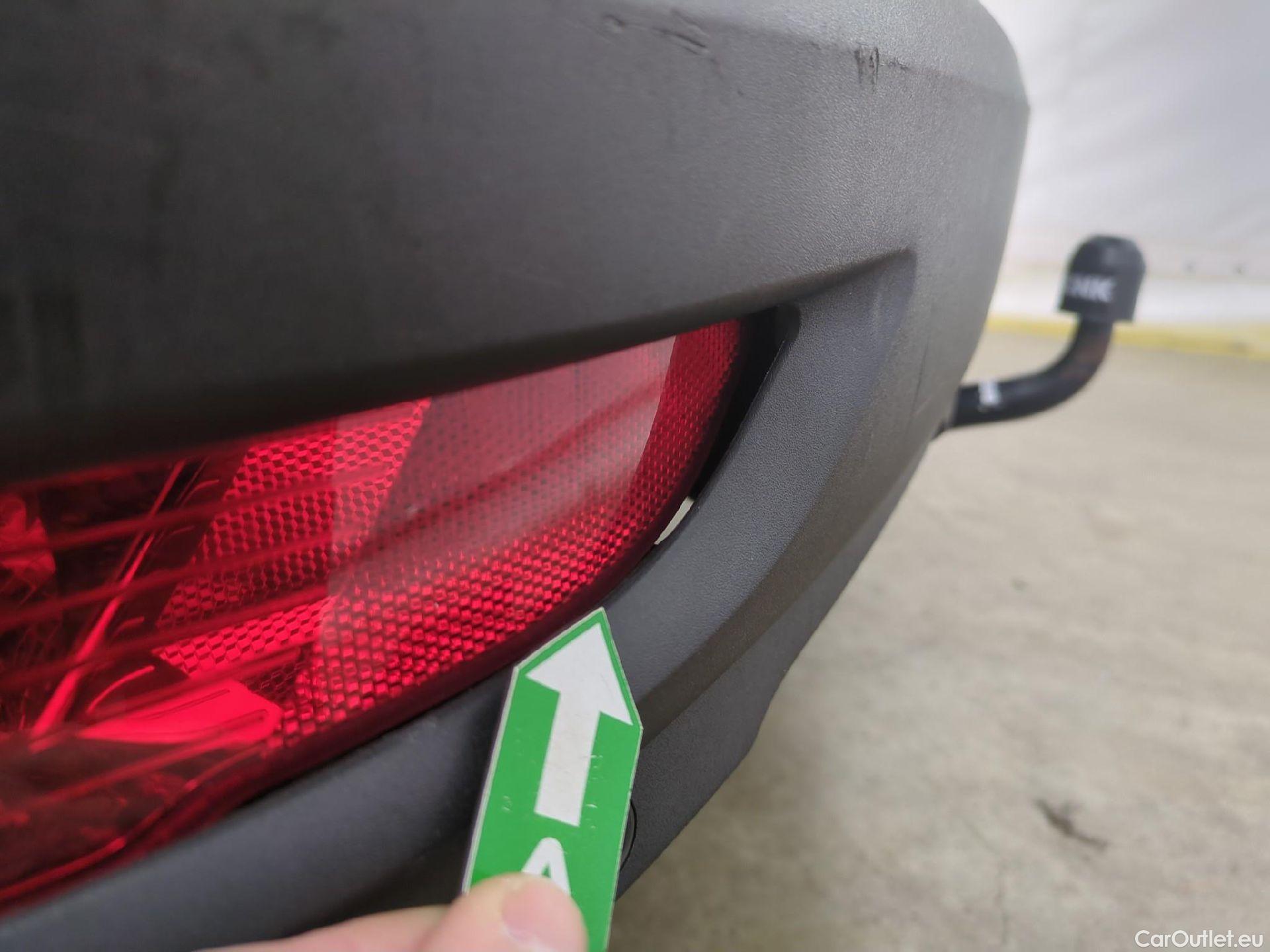  Peugeot  5008  Active Business 1.5 HDi 130CV BVA8 E6d #56