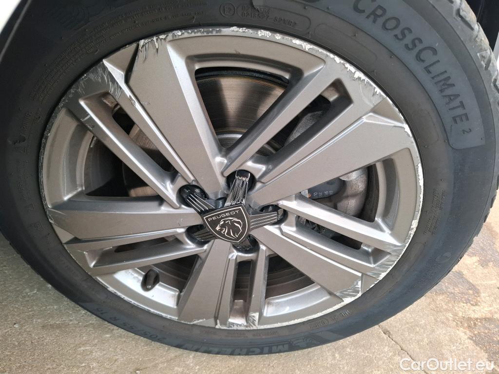  Peugeot  308  Active Pack 1.5 HDi 130CV BVA8 E6d #27