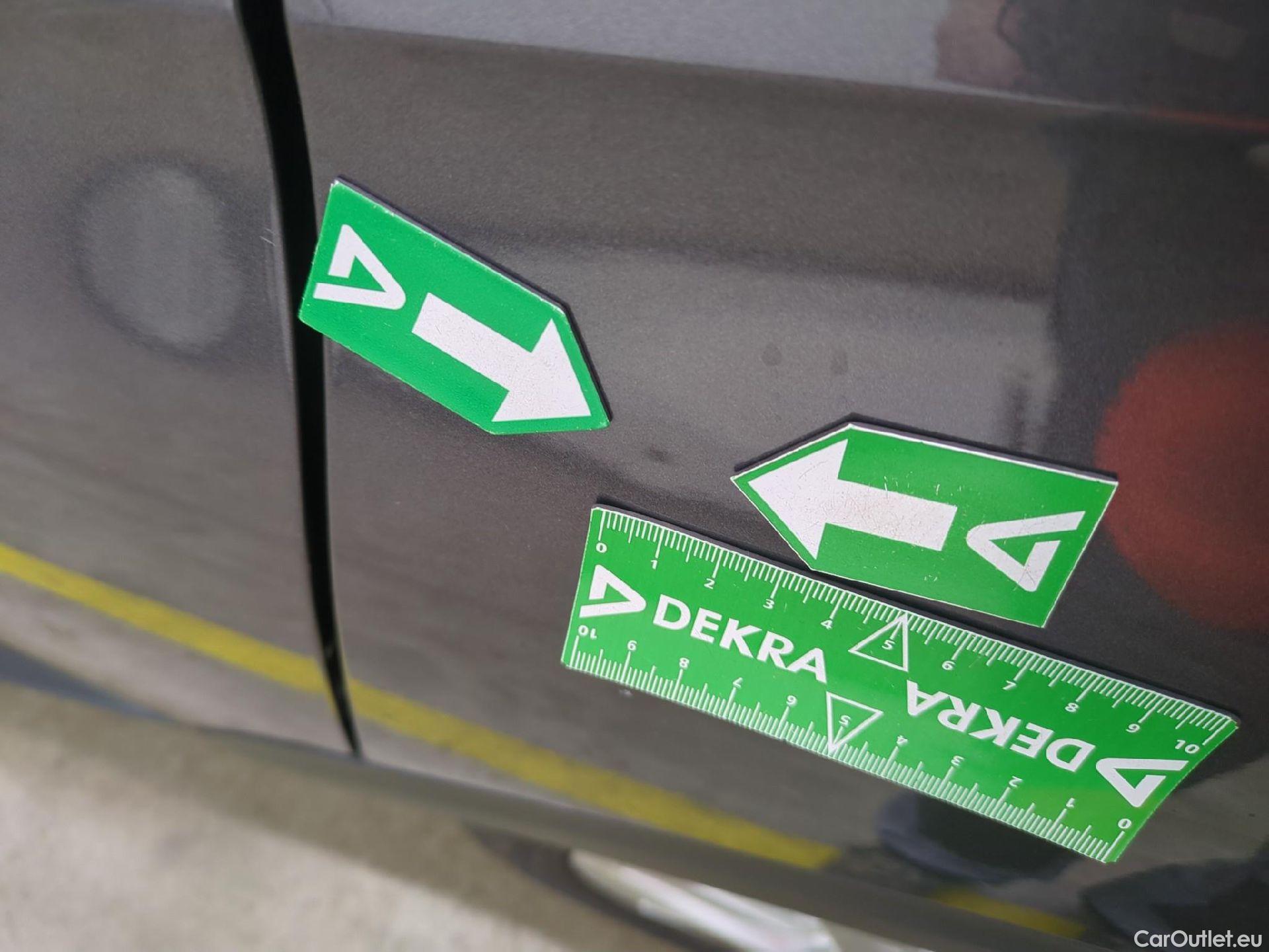  Peugeot  5008  Active Business 1.5 HDi 130CV BVA8 E6d #51