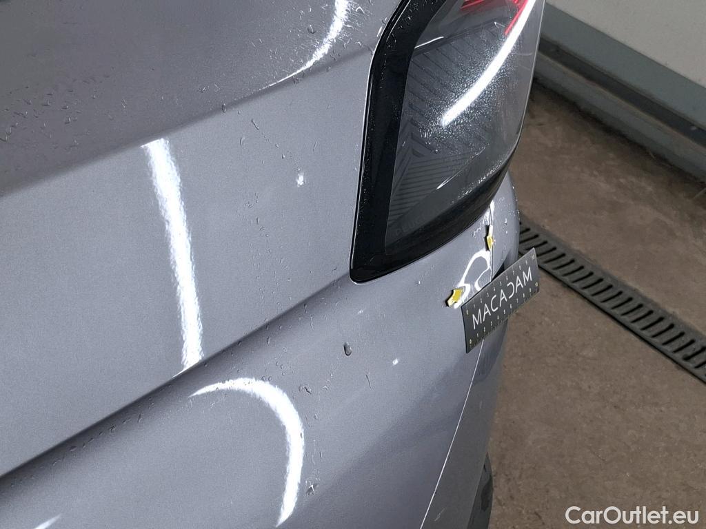  Peugeot  5008  GT Line 1.5 HDi 130CV BVA8 E6dT #57