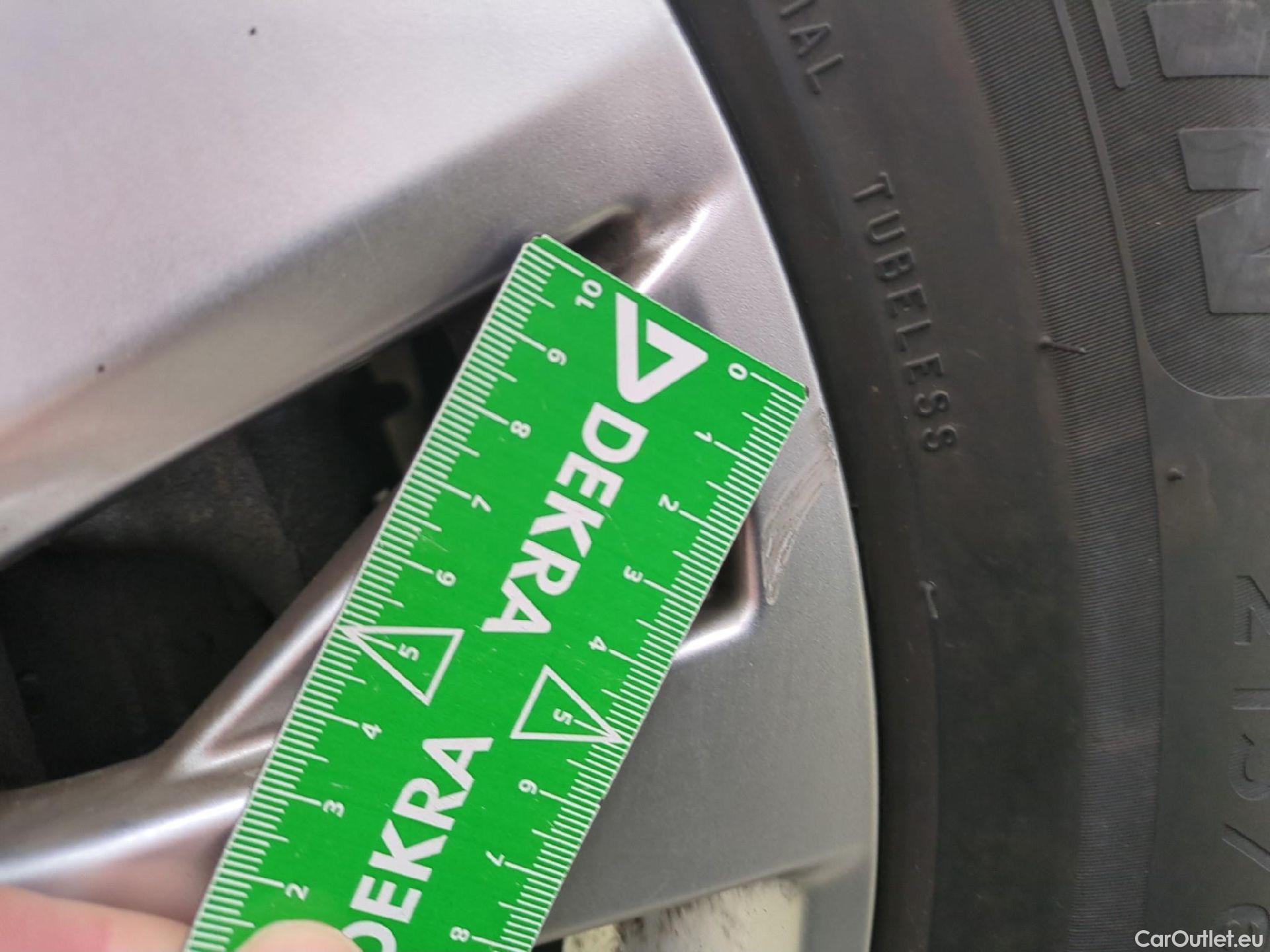  Peugeot  5008  Active Business 1.5 HDi 130CV BVA8 E6d #19