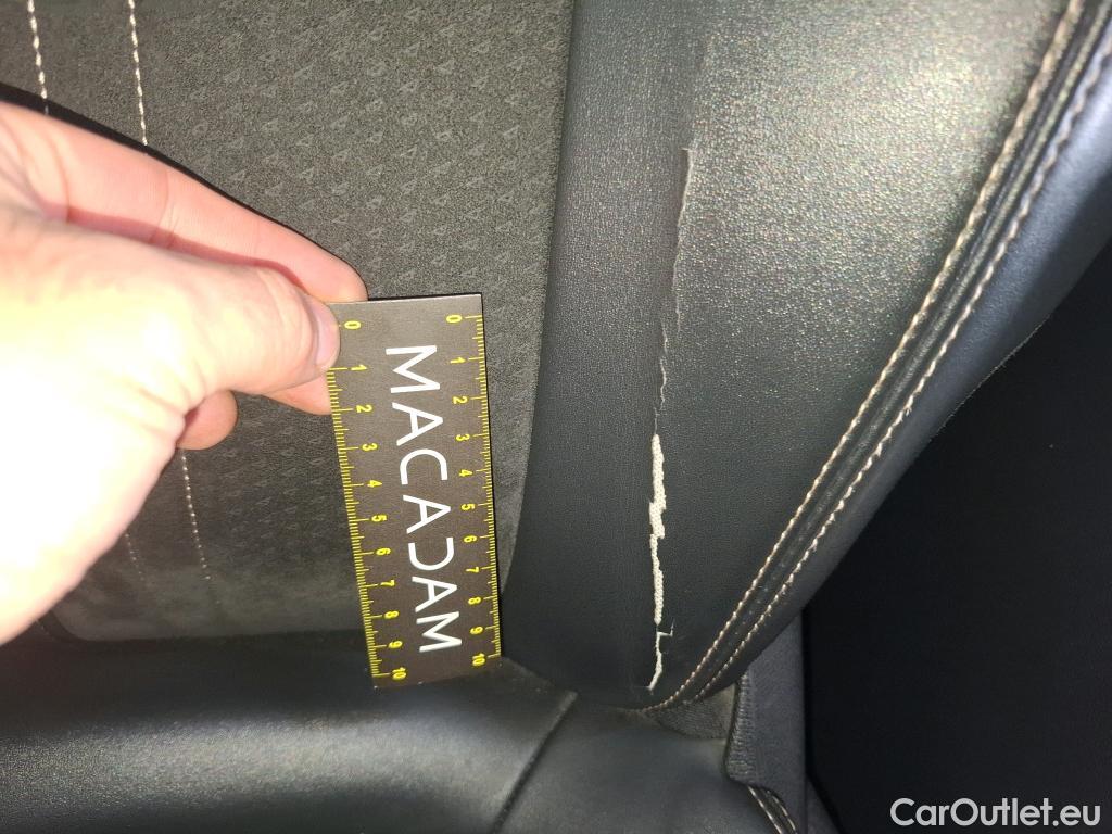  Peugeot  5008  GT Line 1.5 HDi 130CV BVA8 E6dT #32