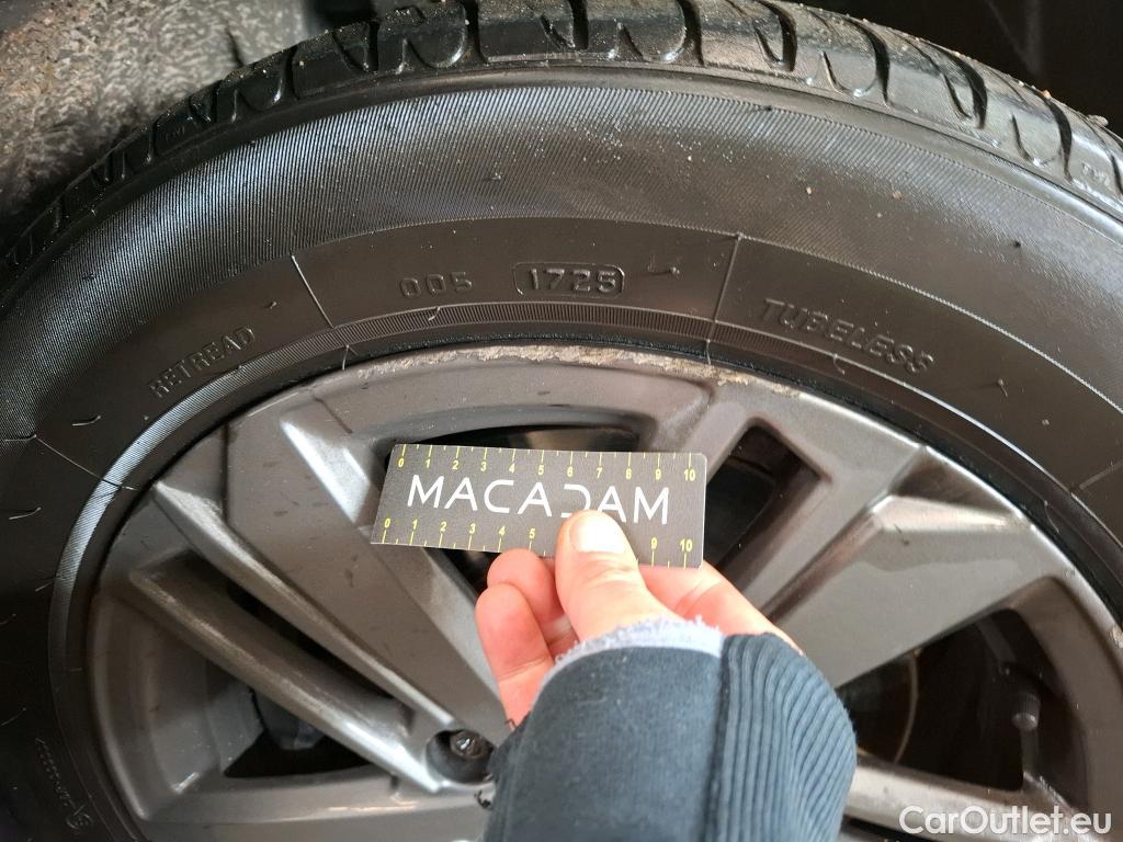  Peugeot  308 PEUGEOT  SW / 2021 / 5P / Break PureTech 130 S&S EAT8 ACTIVE PACK #9