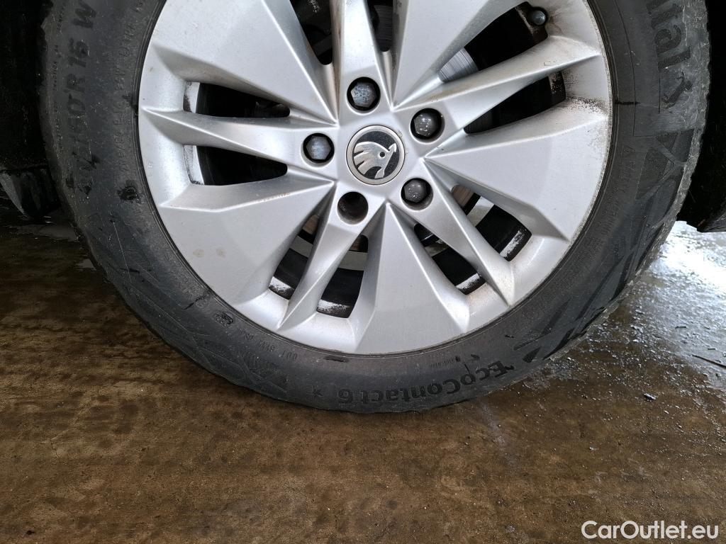  Skoda  Octavia  Break Business 1.0 TSI 110CV BVM6 E6d #40