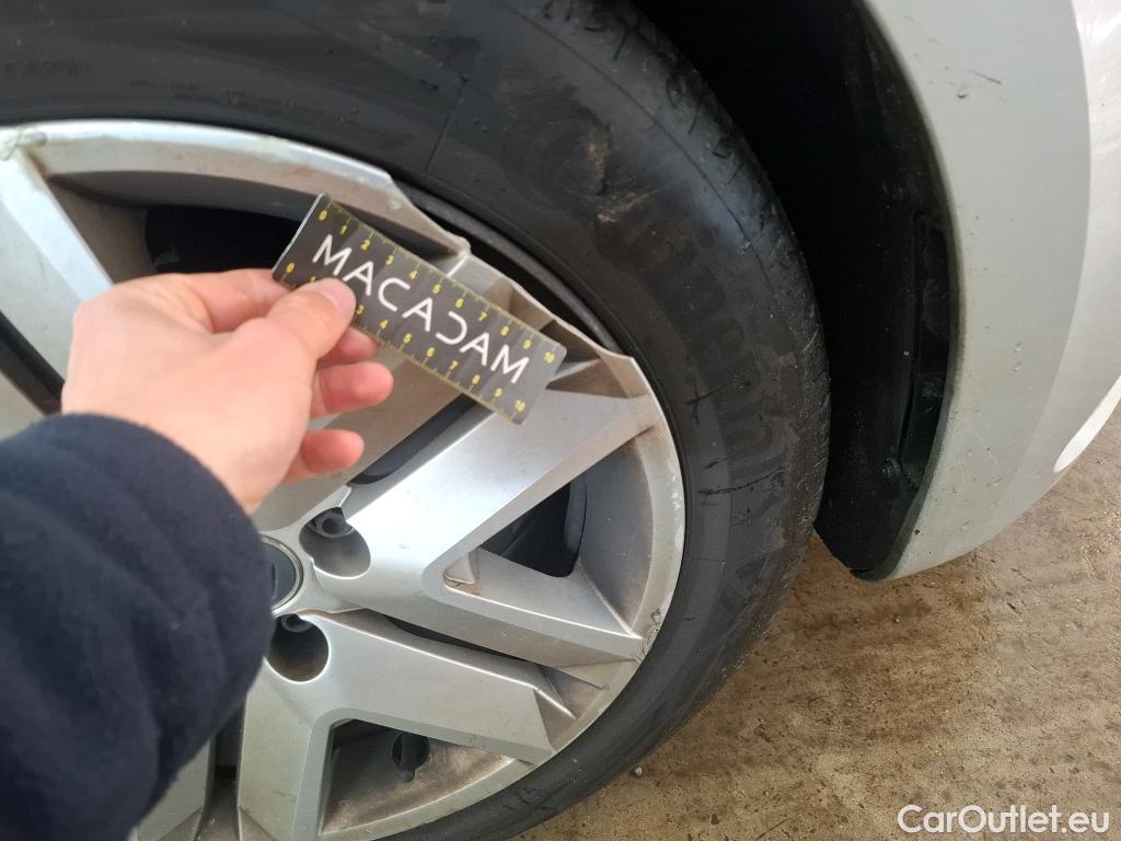  Renault  Clio  V Business 1.5 dCi 85CV BVM6 E6dT #25