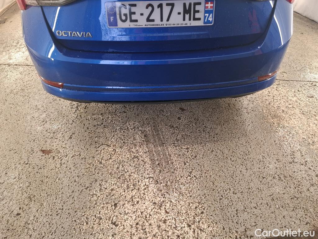  Skoda  Octavia  Berline Style 2.0 TDI 150CV BVA7 E6d #8
