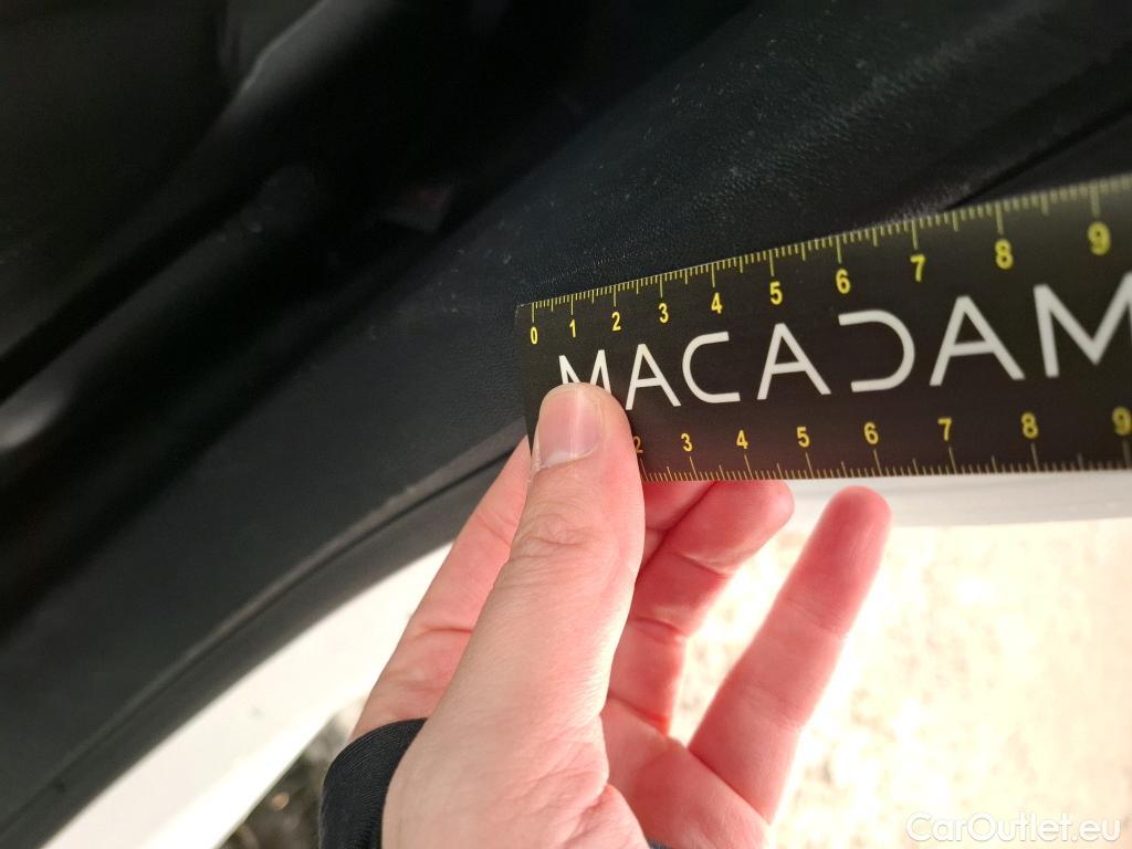  Peugeot  208  Affaire Premium 1.2 80CV BVM5 E6dT #12