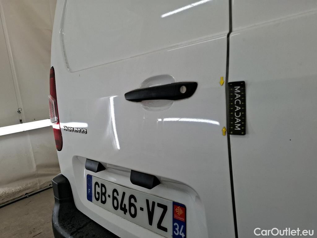  Citroen  Berlingo CITROEN  Van / 2018 / 4P / Fourgonnette M 650kg BlueHDi 130 S&S EAT8 Driver #3