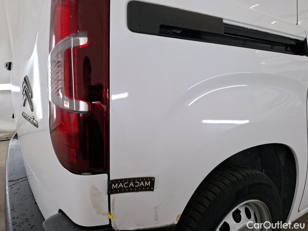  Citroen  Berlingo CITROEN  Van / 2018 / 4P / Fourgonnette M 650kg BlueHDi 130 S&S EAT8 Driver #1