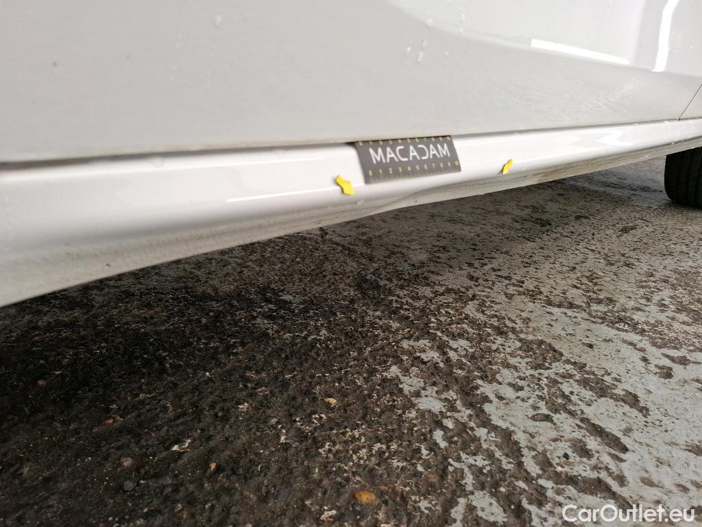  Peugeot  208  Affaire Premium 1.2 80CV BVM5 E6dT #7