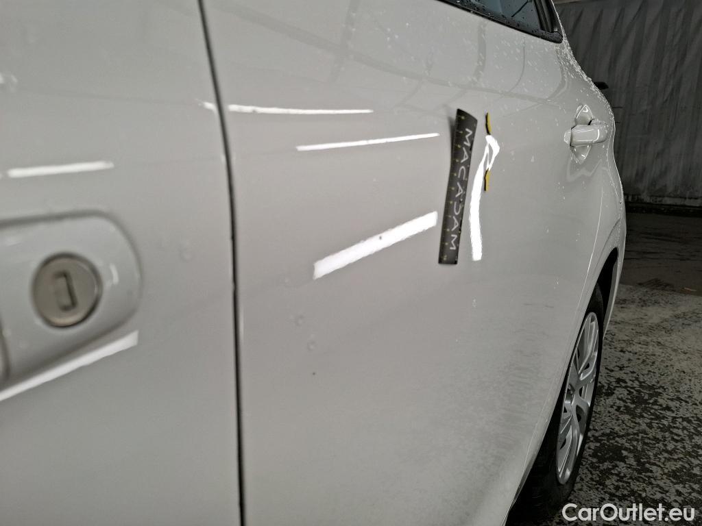  Peugeot  208  Affaire Premium 1.2 80CV BVM5 E6dT #18