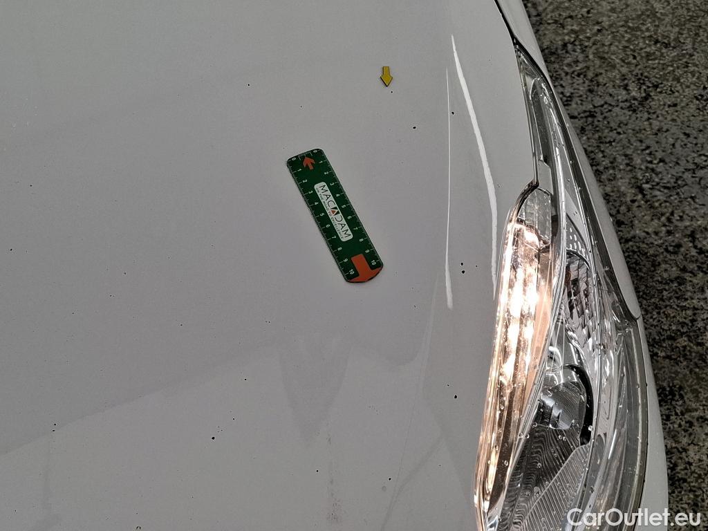  Peugeot  208  Affaire Premium Pack 1.5 HDi 100CV BVM5 E6dT #2