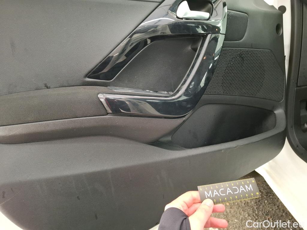  Peugeot  208  Affaire Premium 1.2 80CV BVM5 E6dT #13