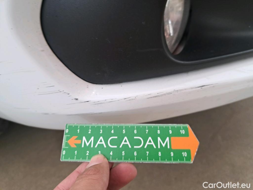  Peugeot  208  Affaire Premium Pack 1.6 HDi 75CV BVM5 E6 #3