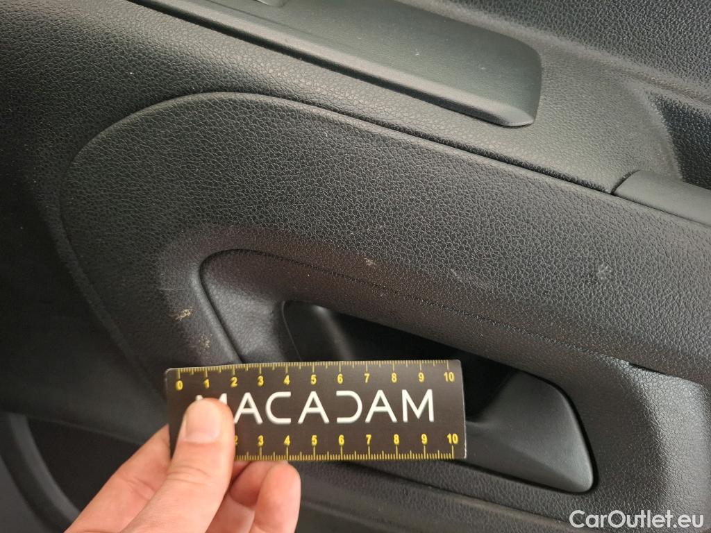  Citroen  Berlingo  Fourgon Club M 650 1.5 BlueHDi 75CV BVM5 E6dT #4