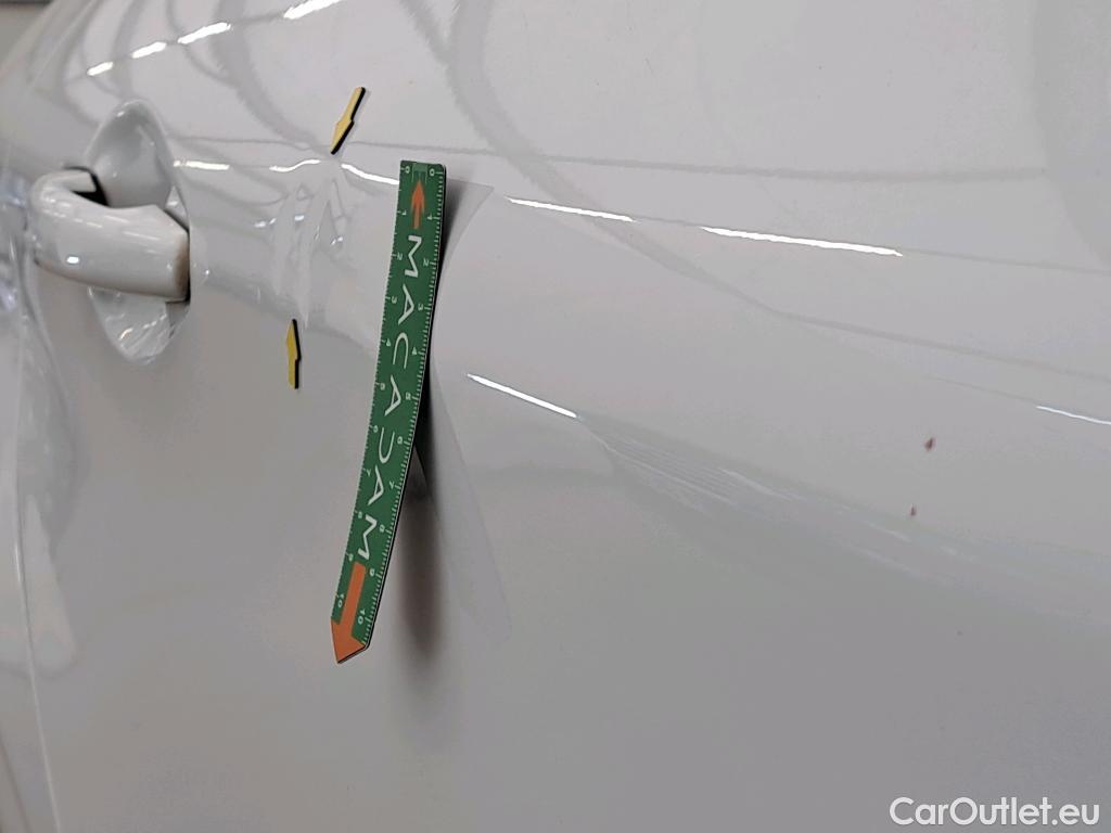  Peugeot  208  Affaire Premium Pack 1.6 HDi 75CV BVM5 E6 #5