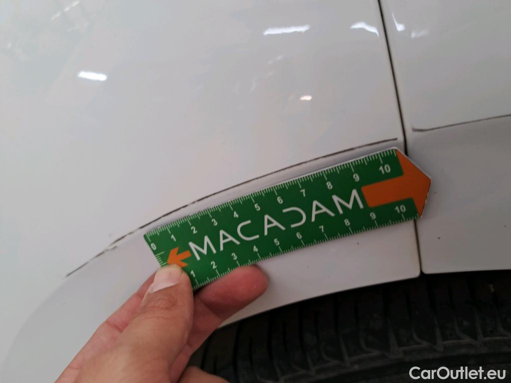  Peugeot  208  Affaire Premium Pack 1.6 HDi 75CV BVM5 E6 #14