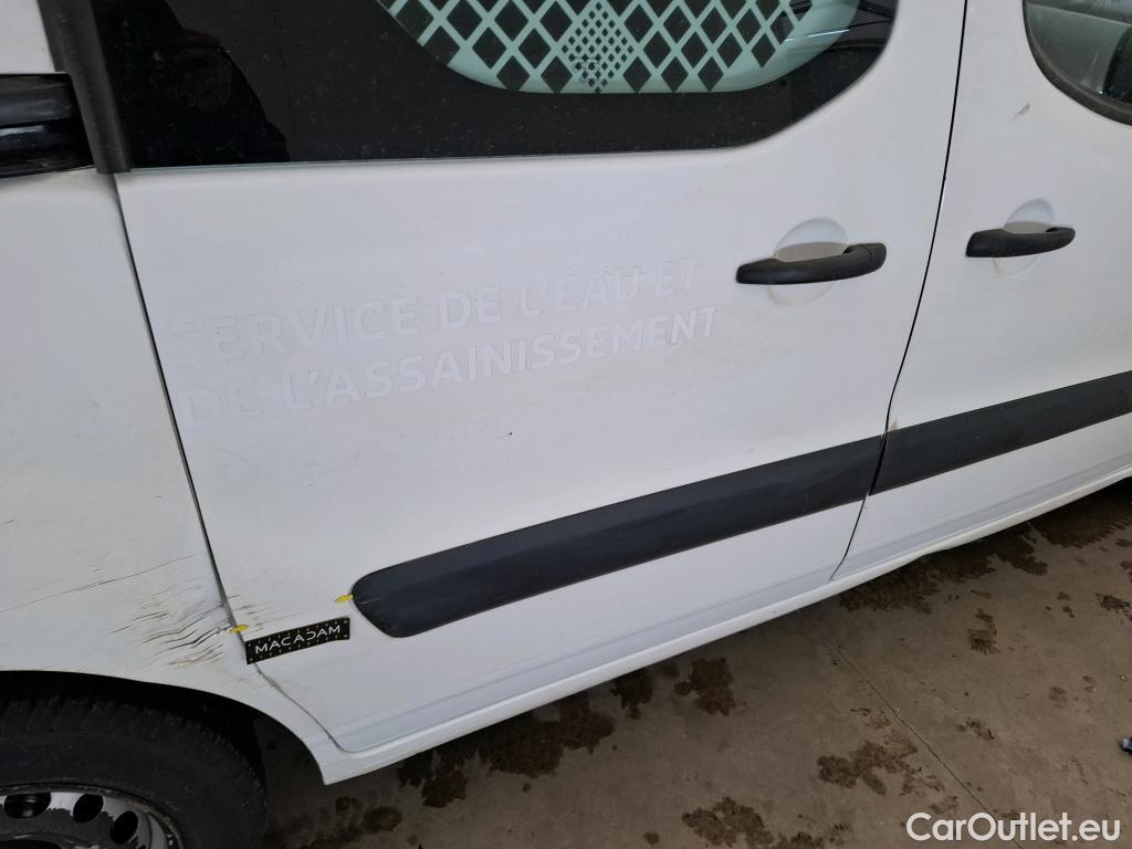  Citroen  Berlingo  Fourgon Club L1 (Court) 1.6 BlueHDi 100CV BVM5 E6 #4