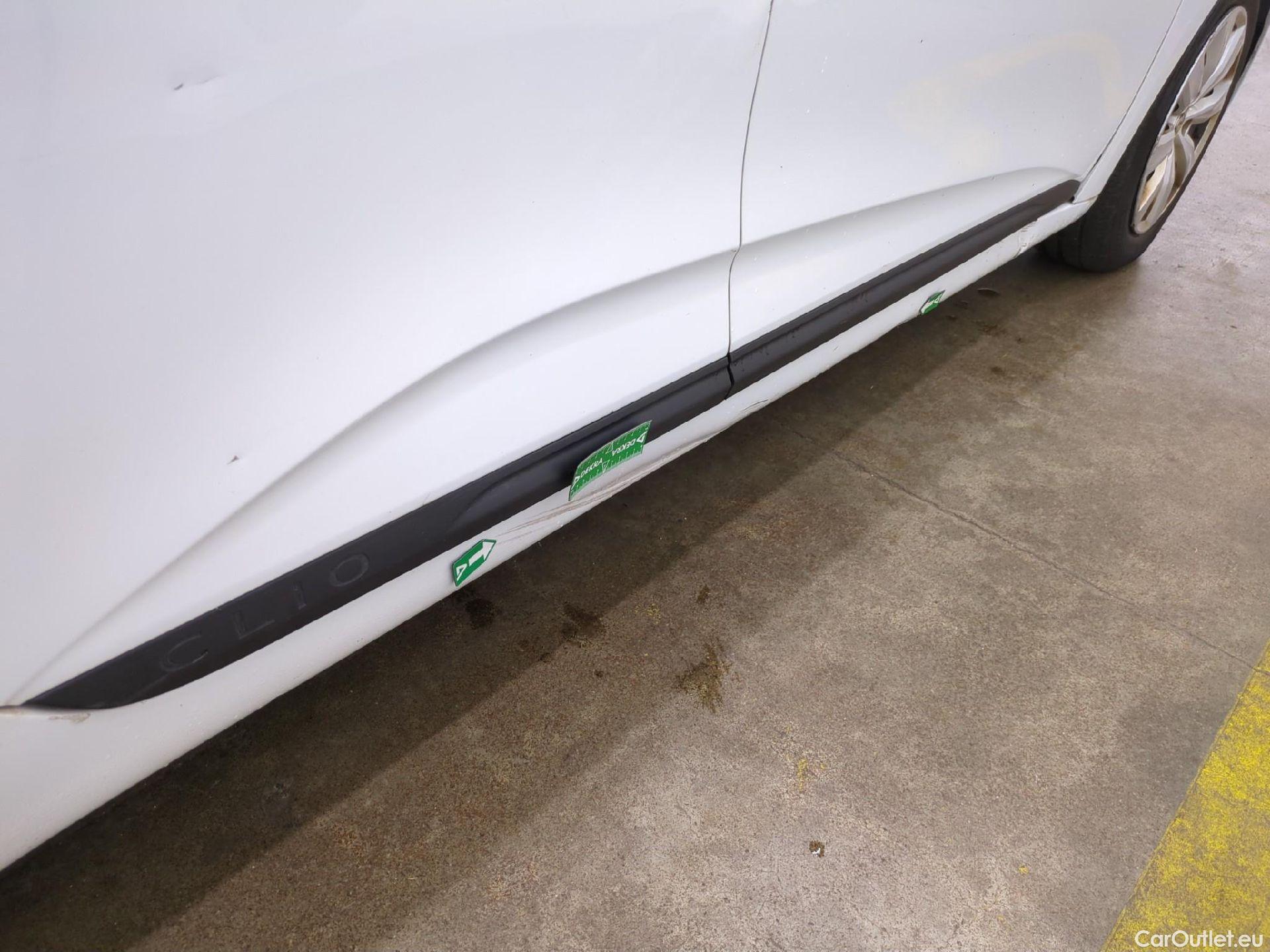  Renault  Clio  V Société Air Nav 1.5 dCi 85CV BVM6 E6dT #23