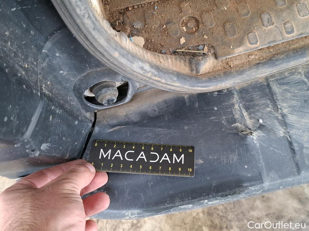  Renault  Trafic  Furgon Grand Confort L1H1 1000 1.6 dCi 125CV BVM6 E6 #68