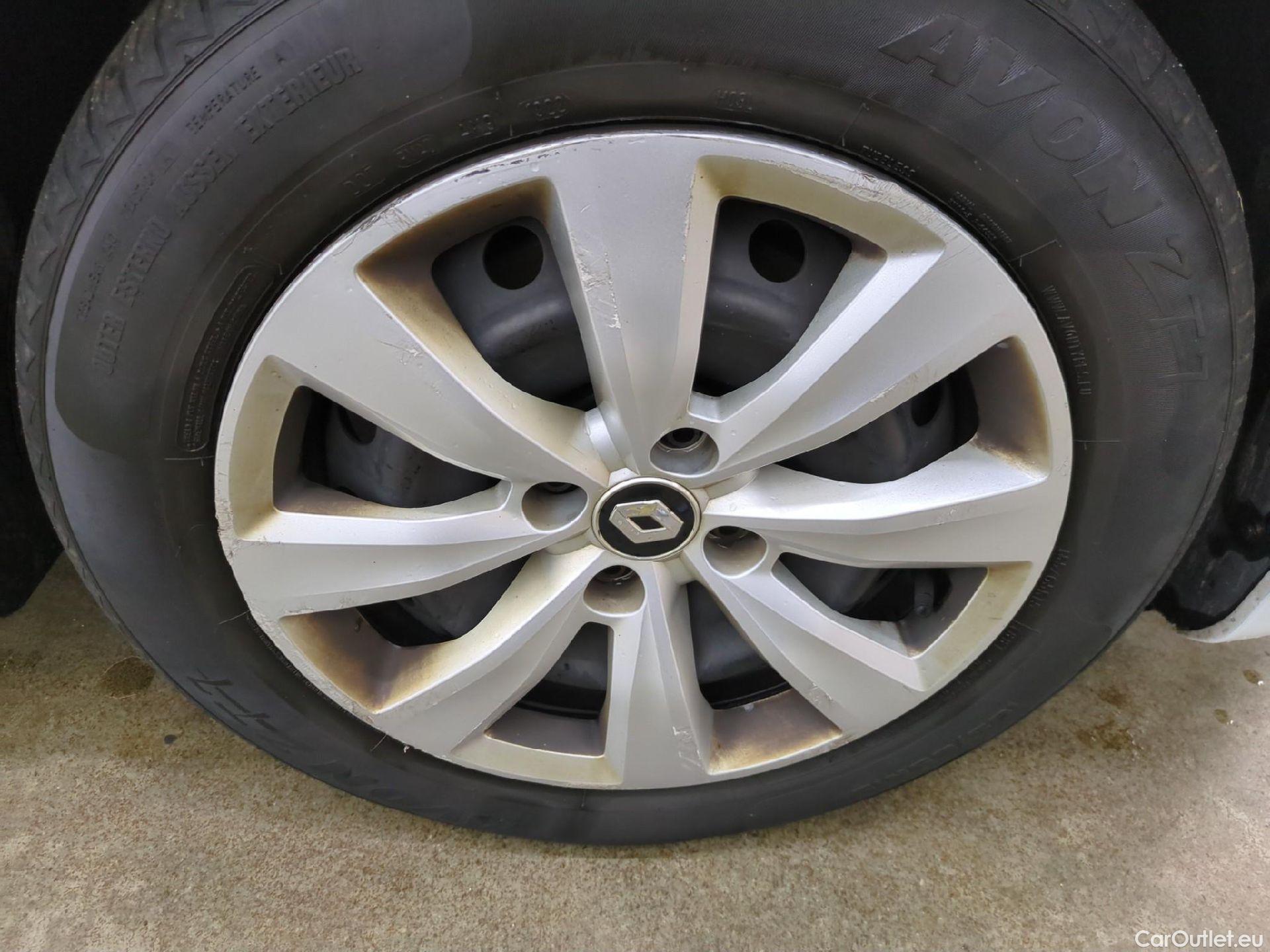  Renault  Clio  V Société Air Nav 1.5 dCi 85CV BVM6 E6dT #14