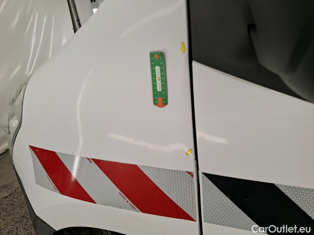  Renault  Master RENAULT  / 2014 / 4P / Fourgon tôlé FG GCf Trac F3500 L2H2 dCi 110 S&S Euro6 #16