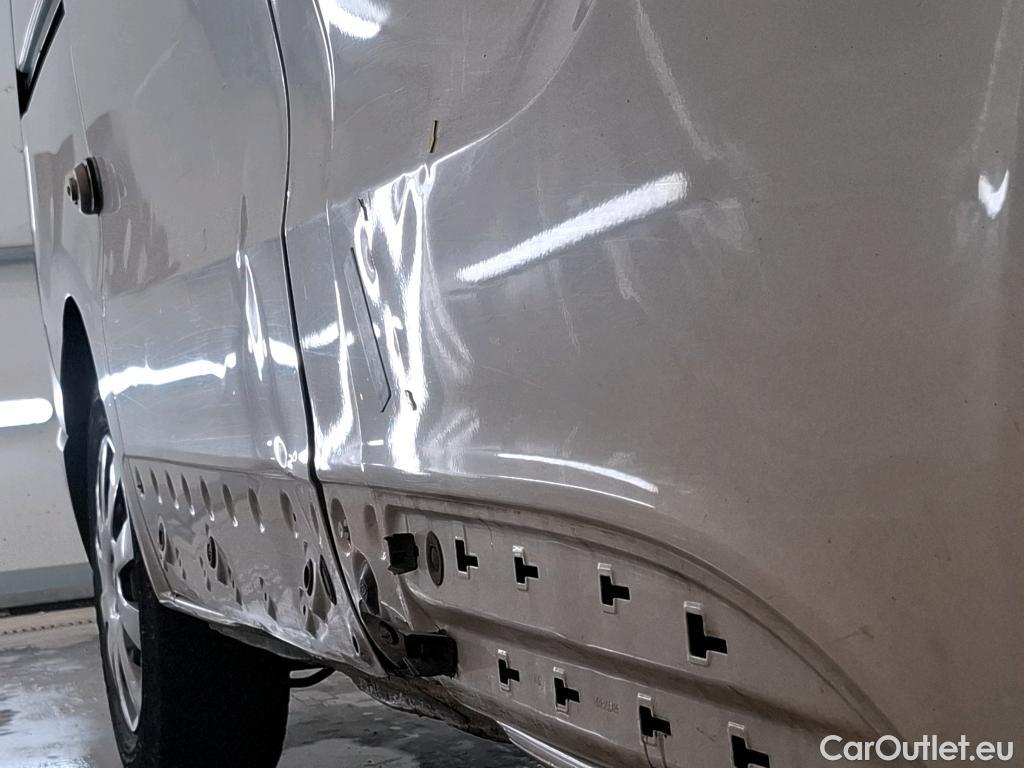  Renault  Trafic  Furgon Grand Confort L1H1 1000 1.6 dCi 125CV BVM6 E6 #73