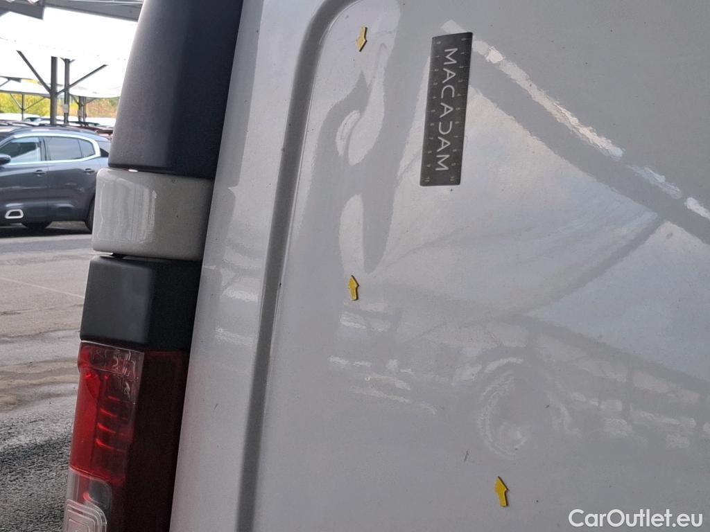  Renault  Trafic  Furgon Grand Confort L1H1 1000 1.6 dCi 125CV BVM6 E6 #48