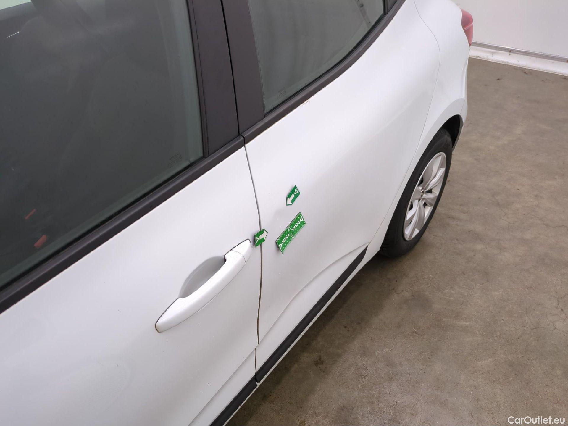  Renault  Clio  V Société Air Nav 1.5 dCi 85CV BVM6 E6dT #47