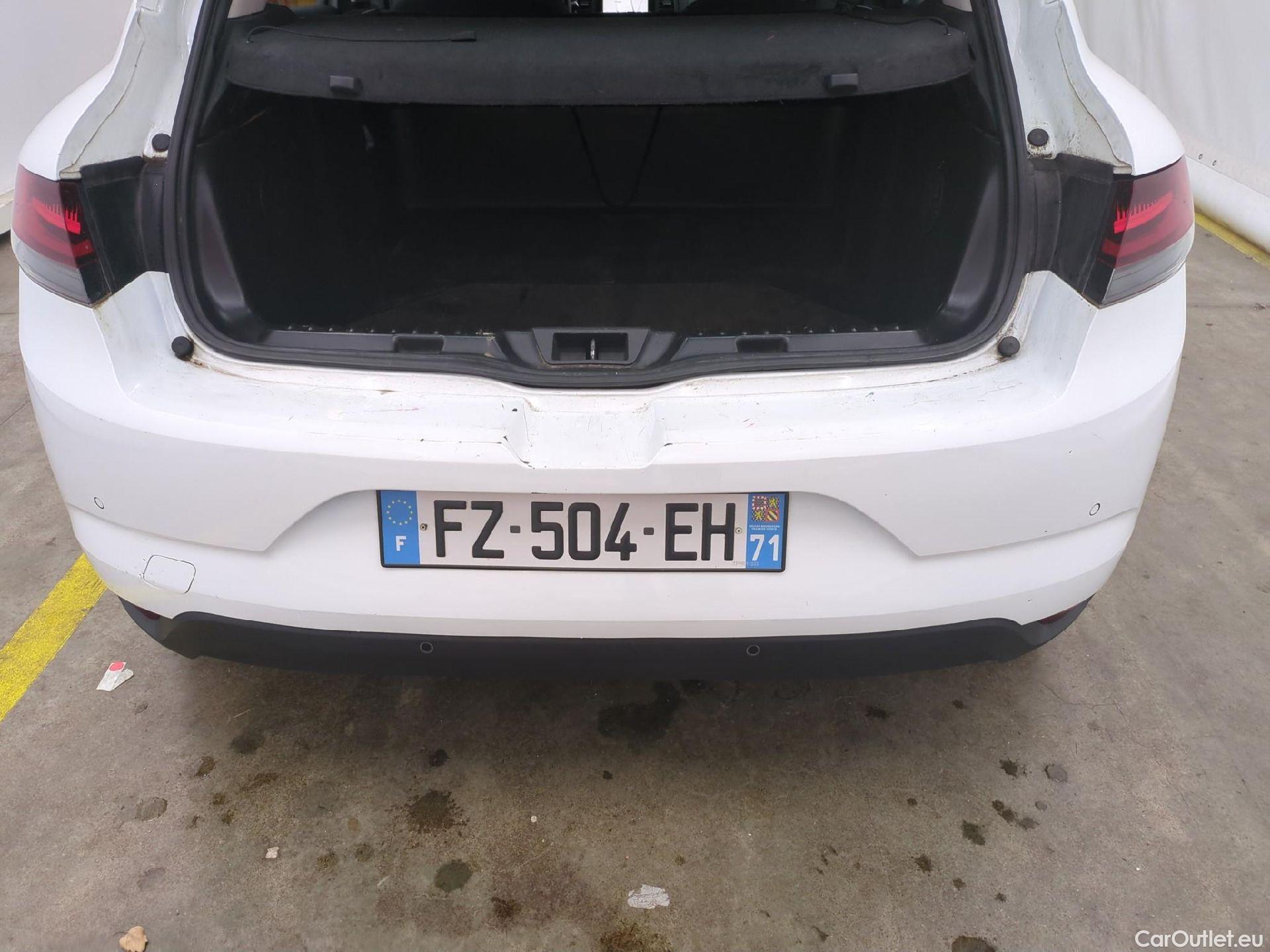  Renault  Megane  IV Berline 5pt. Société Air Nav 1.5 dCi 90CV BVM6 E6 #9