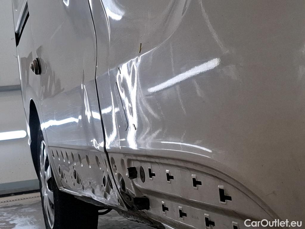  Renault  Trafic  Furgon Grand Confort L1H1 1000 1.6 dCi 125CV BVM6 E6 #74